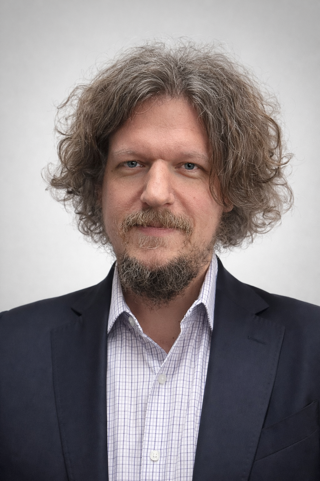 Sergey Kyunttsel, PhD in Economics